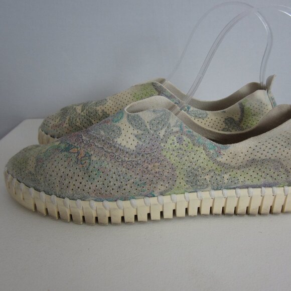 Ilse Jacobsen Womens 8.5 - 9 Shoes Sage Green Floral Tulip 139 Slip On Floral 39 - Picture 4 of 15